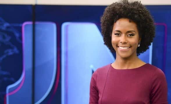 Maria Júlia Coutinho no "Jornal Nacional" (Foto: Divulgação/Globo)