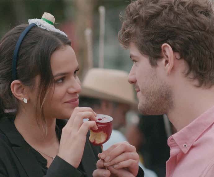 Benjamin pede para casar com Mari (Foto: TV Globo)