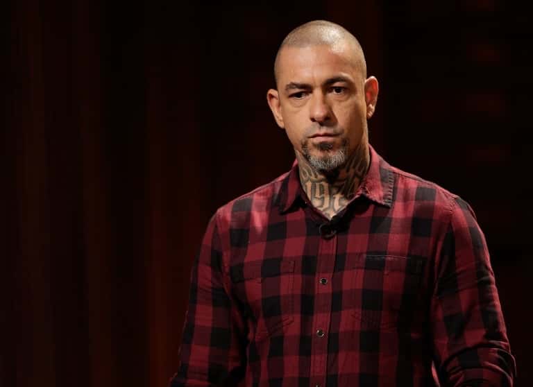 Henrique Fogaça acabou sendo criticado por internauta (Foto: Band/Divulgação)