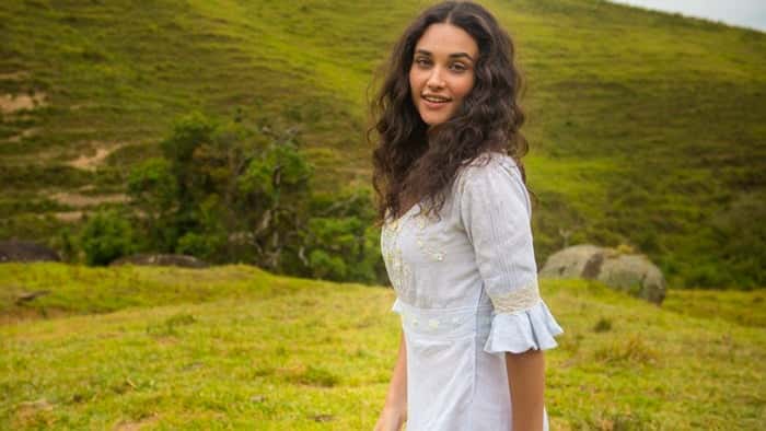 Filomena (Débora Nascimento) (Foto: Globo/João Cotta)
