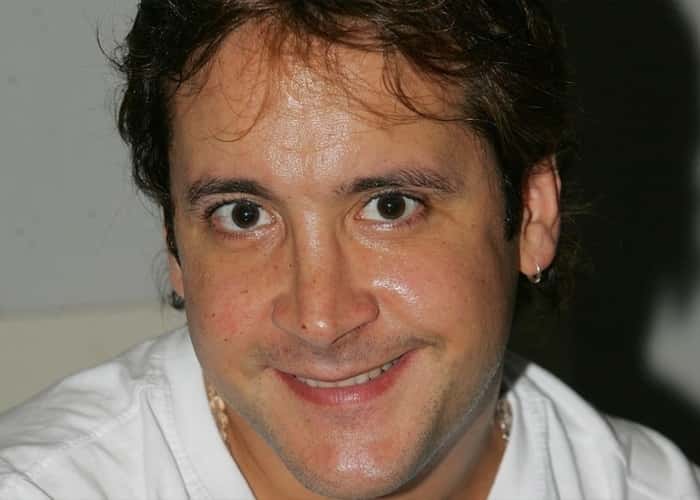roy-rossello-ex-integrante-da-banda-porto-riquenha-menudo-foi-acusado-de-agredir-sua-ex-mulher-na-cidade-de-camacari-na-bahia-1323795501324_700x500