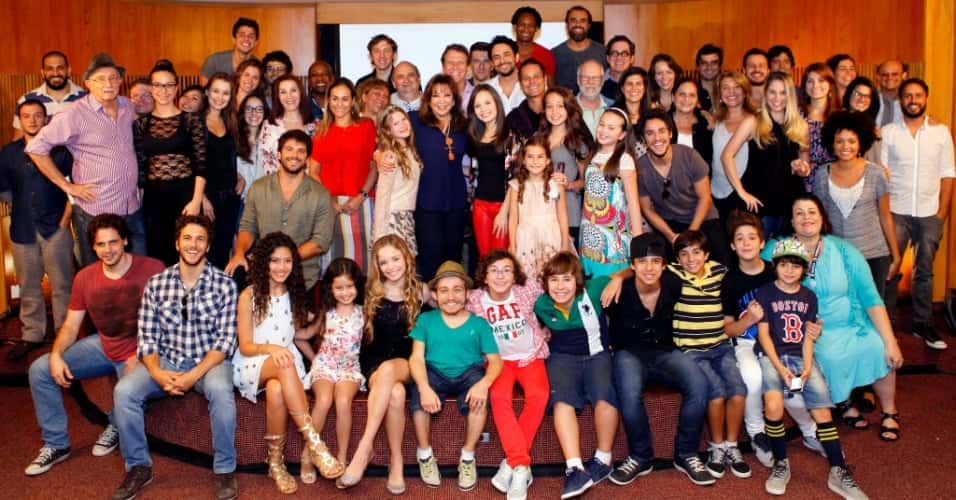 Elenco de "Cúmplices" é composto por crianças (Foto: Divulgação)