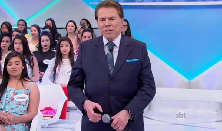 Silvio Santos não quer saber de política em programas do SBT (Foto: Reprodução/SBT)