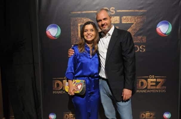 Vivian de Oliveira e Alexandre Avancini, autora e diretor de "O Apocalipse" (Foto: Divulgação)