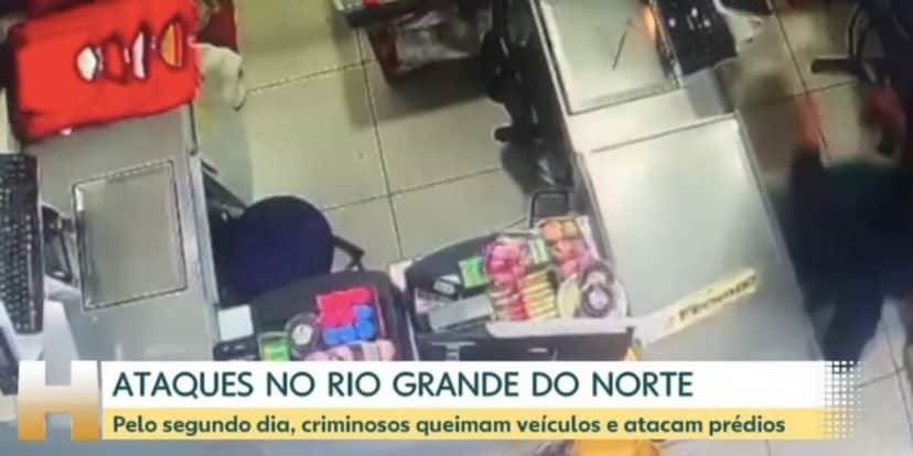 http://tvfoco.uai.com.br/wp-content/uploads/2015/05/Daniela-Mercury.jpg http://tvfoco.uai.com.br/wp-content/uploads/2015/05/Daniela-Mercury.jpg
