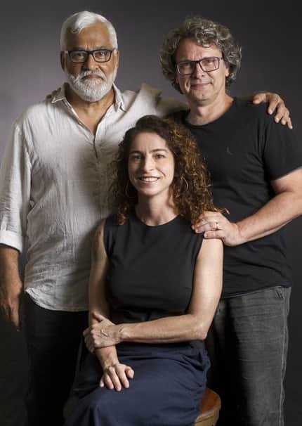 Os autores Paulo Halm e Rosane Svartman com o diretor artístico Luiz Henrique Rios (Foto: Globo/João Cotta) Os autores Paulo Halm e Rosane Svartman com o diretor artístico Luiz Henrique Rios (Foto: Globo/João Cotta)