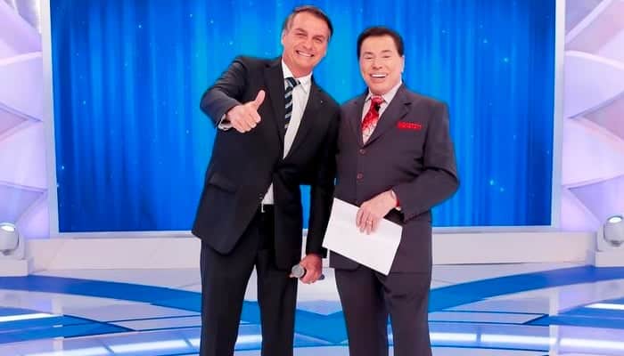 Silvio Santos recebe Jair Bolsonaro em seu programa no SBT (Foto: Lourival Ribeiro/SBT) Silvio Santos recebe Jair Bolsonaro em seu programa no SBT (Foto: Lourival Ribeiro/SBT)