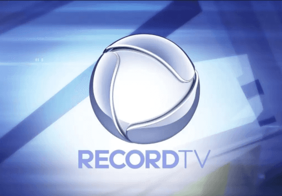 A Record decidiu apostar em uma arma antiga para vencer o SBT no domingo - Foto: Reprodução A Record decidiu apostar em uma arma antiga para vencer o SBT no domingo - Foto: Reprodução