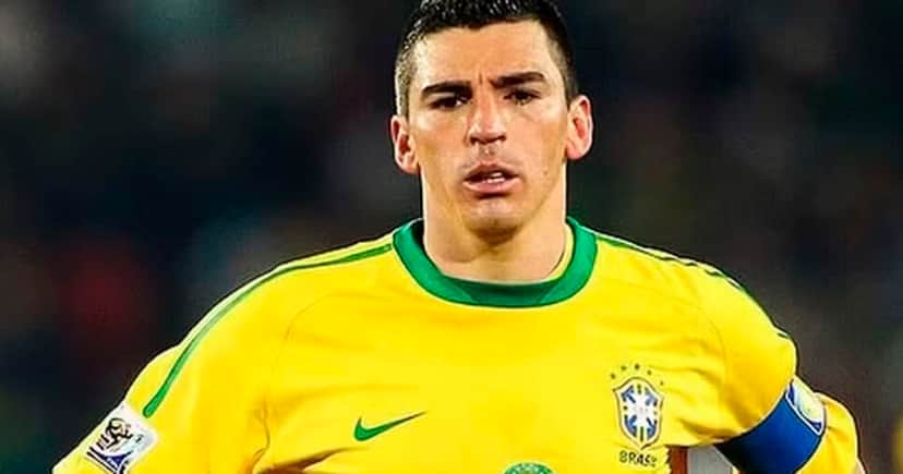 Ex-zagueiro e capitão da seleção brasileira, Lúcio (Foto: Reprodução) Ex-zagueiro e capitão da seleção brasileira, Lúcio (Foto: Reprodução)